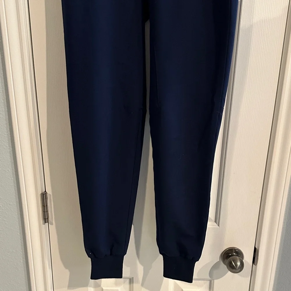 FIGS Tansen Navy Jogger Scrub Pants Men’s Small Tall Slim Fit Comfy Antiwrinkle